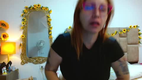 Snapshot of isisduzan chatting on 31, 12, 2024 isisduzan online show from 31, 12, 2024
