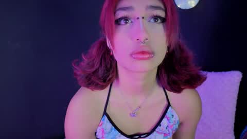 Snapshot of isisjones18 chatting on 14, 9, 2025 Isisjones18 online show from 14, 9, 2025