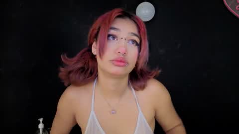 Snapshot of isisjones18 chatting on 26, 9, 2025 Isisjones18 online show from 26, 9, 2025