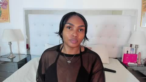 Vanessa online show from 10, 4, 2026