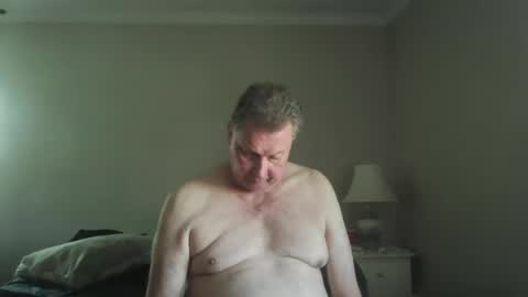 Snapshot of island625103 chatting on 25, 7, 2026 island625103 online show from 25, 7, 2026