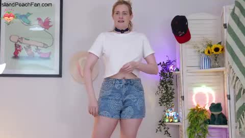Lou  Peaches online show from 19, 6, 2026