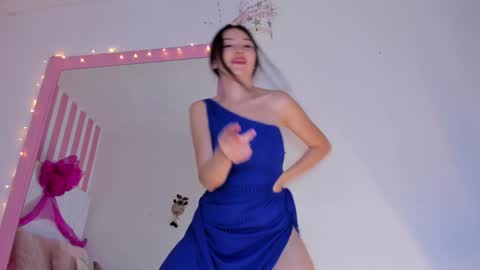         online show from 8, 12, 2024