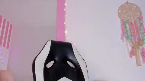         online show from 13, 1, 2025