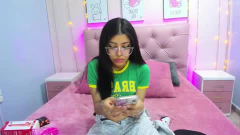 Issa  online show from 23, 10, 2025