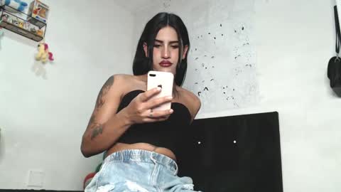 Issabel online show from 23, 12, 2024