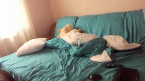 Issabelle online show from 8, 1, 2026