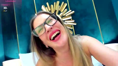 Issabel online show from 21, 3, 2026