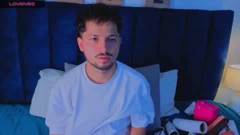 Issac online show from 27, 3, 2026