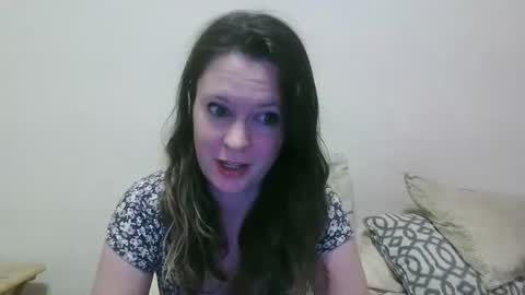 Snapshot of issamayy333 chatting on 10, 10, 2025 issamayy333 online show from 10, 10, 2025
