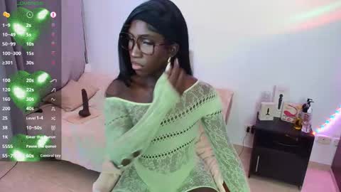 Iseey online show from 21, 4, 2026