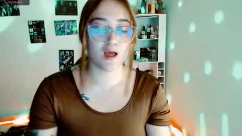 Yiz online show from 16, 2, 2025