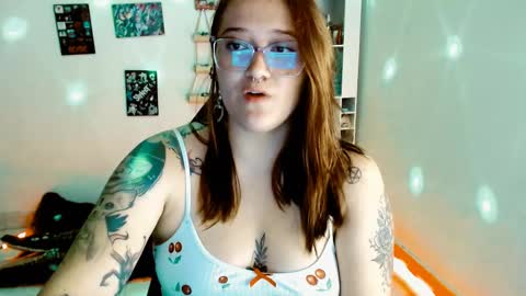 Yiz online show from 22, 2, 2025