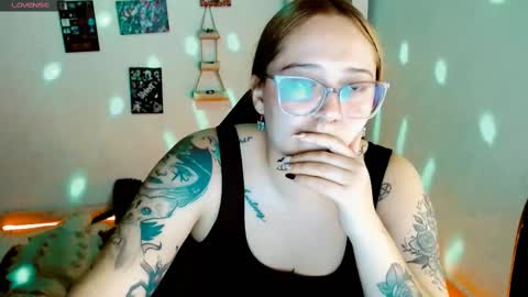 Yiz online show from 4, 3, 2025