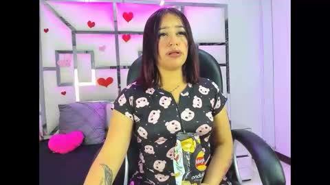 Snapshot of issysleblanc chatting on 12, 2, 2026 Issys online show from 12, 2, 2026
