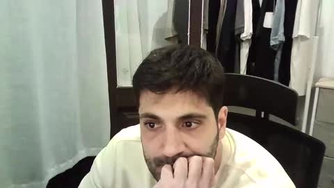 italianboybcn online show from 10, 10, 2025