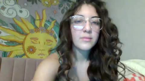 Snapshot of italiankittyx chatting on 18, 9, 2025 ItalianKitty online show from 18, 9, 2025