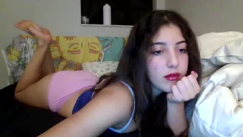 Snapshot of italiankittyx chatting on 2, 10, 2025 ItalianKitty online show from 2, 10, 2025