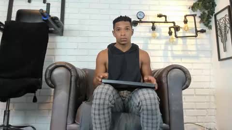 Snapshot of italomoore chatting on 15, 9, 2025 Italo Moore online show from 15, 9, 2025