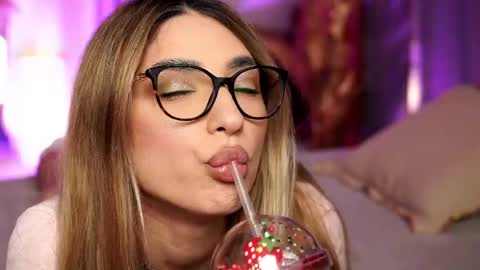 Snapshot of italy_baby chatting on 14, 5, 2026 italy_baby online show from 14, 5, 2026