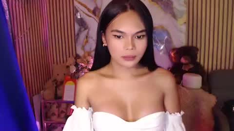 Snapshot of itgirl_cathy chatting on 20, 10, 2025 CathCathy online show from 20, 10, 2025