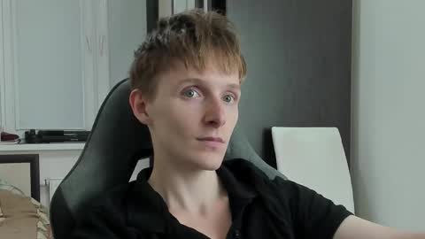 Ethan online show from 6, 11, 2025