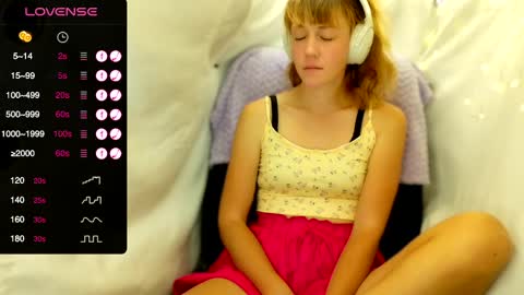 Lily online show from 19, 1, 2025