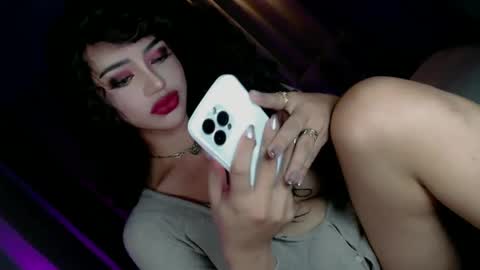 Snapshot of its_me_cataleya chatting on 7, 3, 2025 Cataleya Rogers online show from 7, 3, 2025