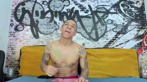 Miley hurtado online show from 28, 1, 2025