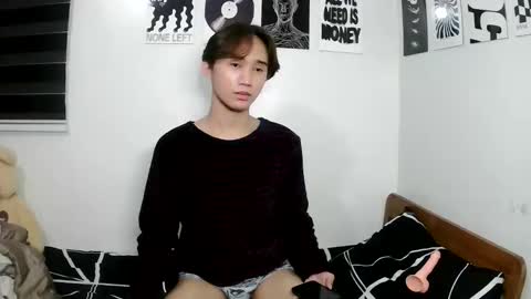 Snapshot of its_saya chatting on 1, 5, 2026 its_saya online show from 1, 5, 2026