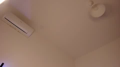 Snapshot of itsbellax chatting on 3, 11, 2025 Isabella online show from 3, 11, 2025