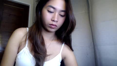 Candy online show from 5, 2, 2025