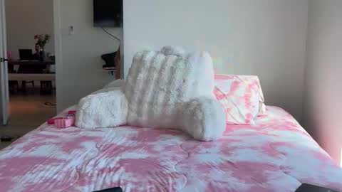 itscaylawatsun online show from 5, 11, 2025