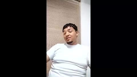 Snapshot of itsdavidx chatting on 19, 4, 2026 David online show from 19, 4, 2026
