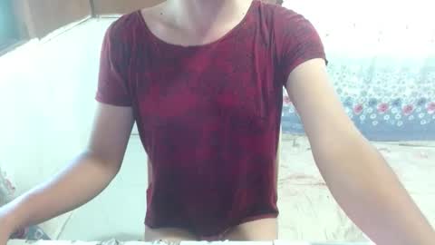 itsmelily05 online show from 19, 3, 2026