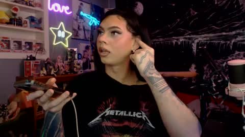 Snapshot of itsnickibabyy chatting on 9, 3, 2025 Nicki Foxx online show from 9, 3, 2025