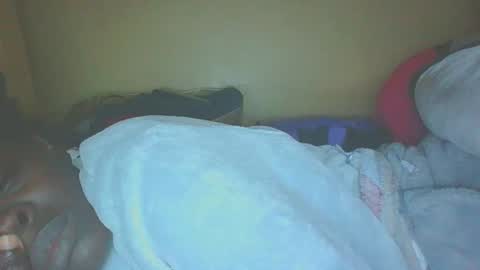 Snapshot of itsqueen_blacq chatting on 27, 9, 2025 Queen blacq online show from 27, 9, 2025