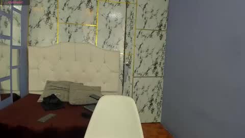 Itsuki N online show from 3, 10, 2025