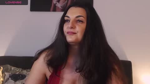 Melissa Khaan online show from 8, 2, 2025