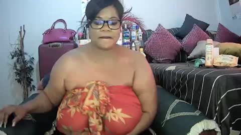 Snapshot of itumeleng74 chatting on 25, 1, 2025 itumeleng74 online show from 25, 1, 2025
