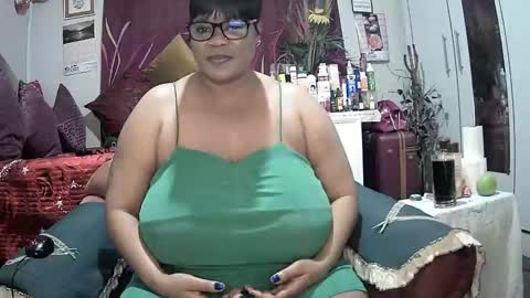 itumeleng74 online show from 27, 10, 2025