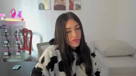 Snapshot of itziar_cailanie chatting on 29, 10, 2025 Itziar online show from 29, 10, 2025