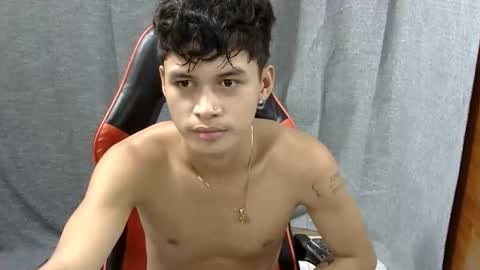 itzme_john online show from 7, 4, 2026