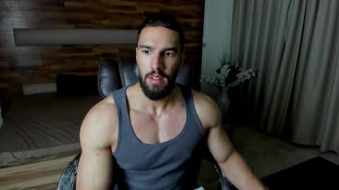 Snapshot of ivanhydee chatting on 19, 7, 2026 IvanHydee online show from 19, 7, 2026