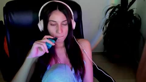 ivanna_essis online show from 11, 10, 2025