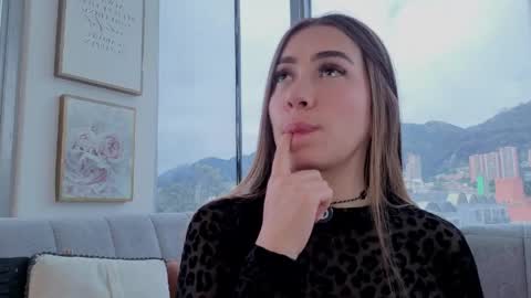 Ivanna West online show from 19, 4, 2026