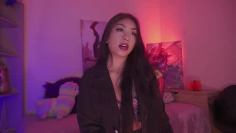 iveet  online show from 6, 11, 2025