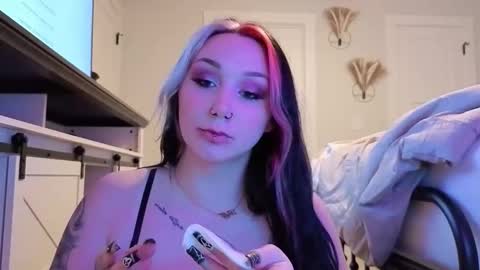 ivey jade online show from 1, 11, 2025