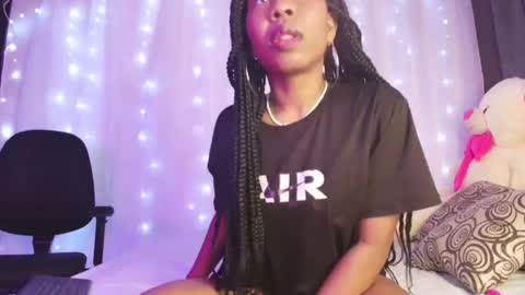 Snapshot of ivonjoness chatting on 10, 3, 2025 Ivon Miss Jones online show from 10, 3, 2025