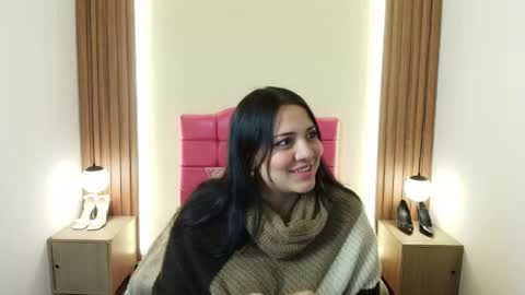 I V O N N E R O S S online show from 28, 2, 2026